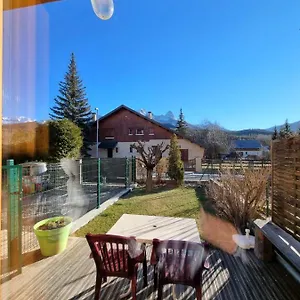  Ferienhaus Maison + Jardin Vue Sur Les Montagnes Frankreich